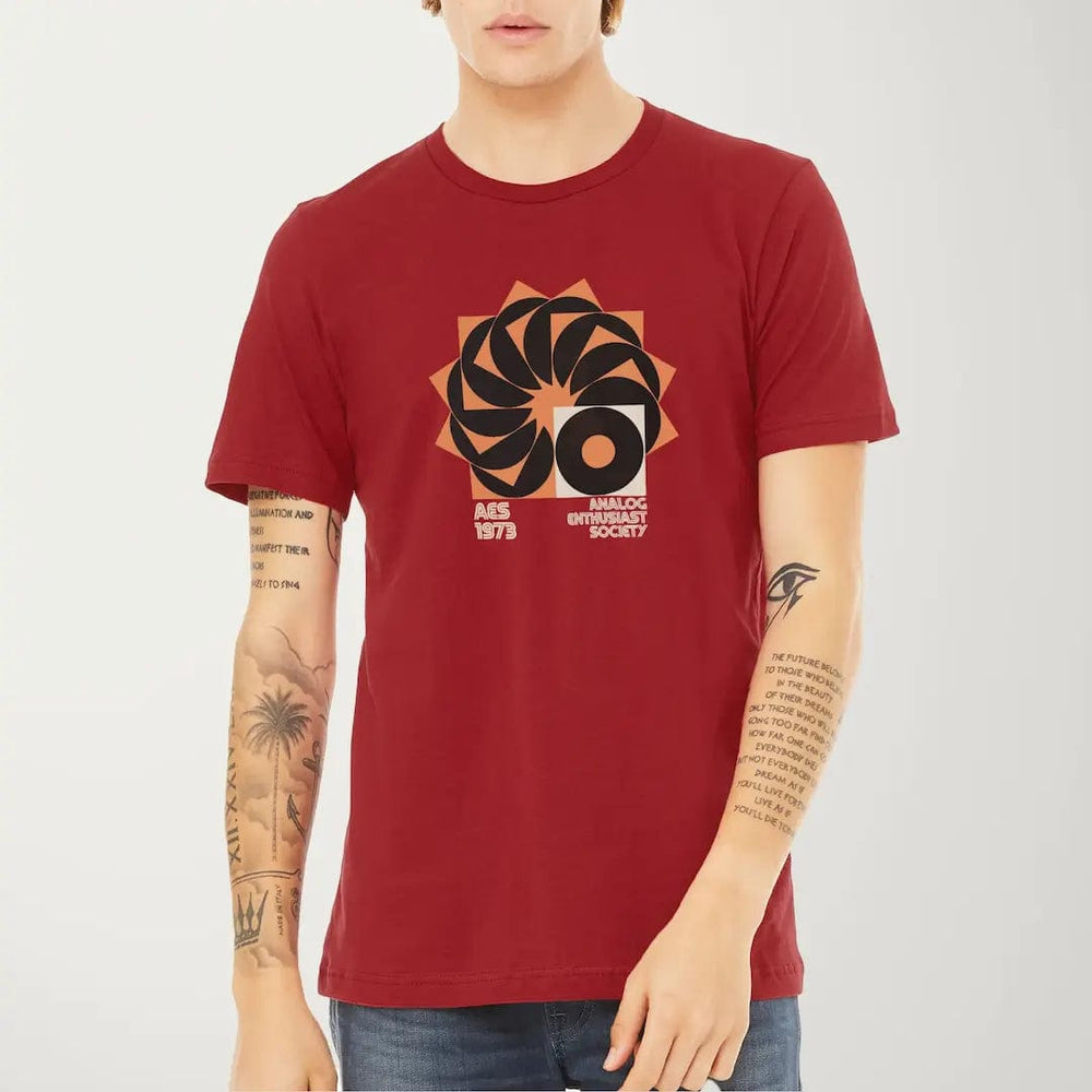 analog enthusiast society classic tee in canvas red, worn