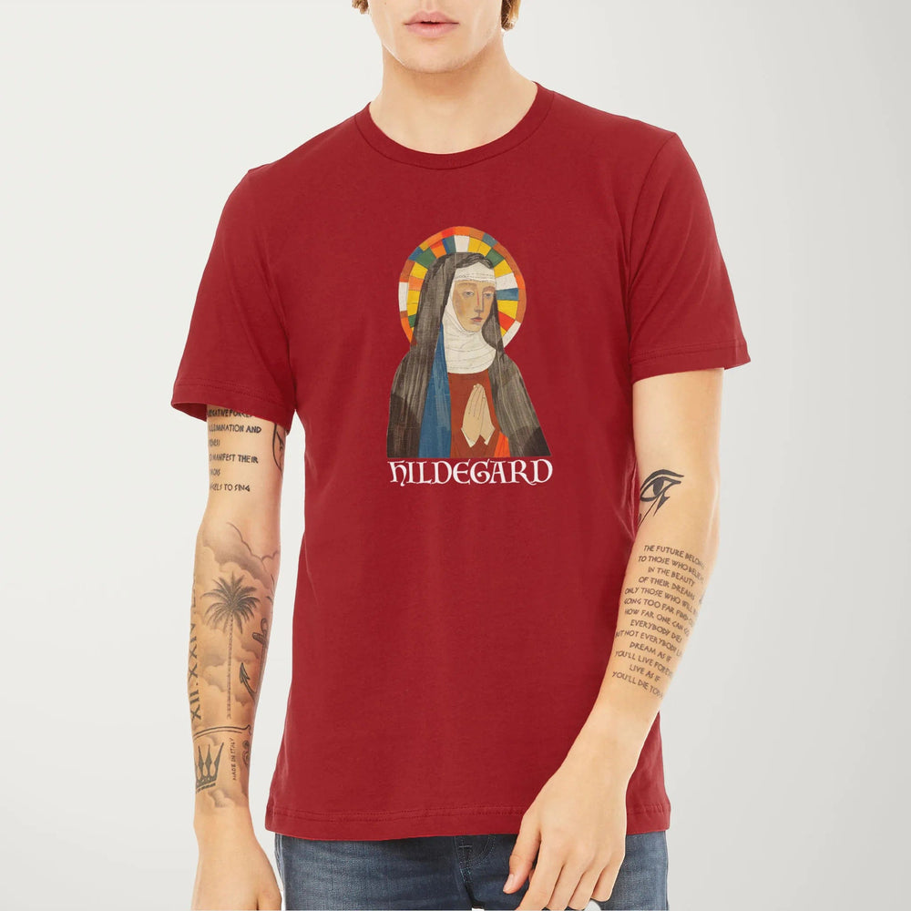 hildegard von bingen: the saint classic tee in canvas red, worn