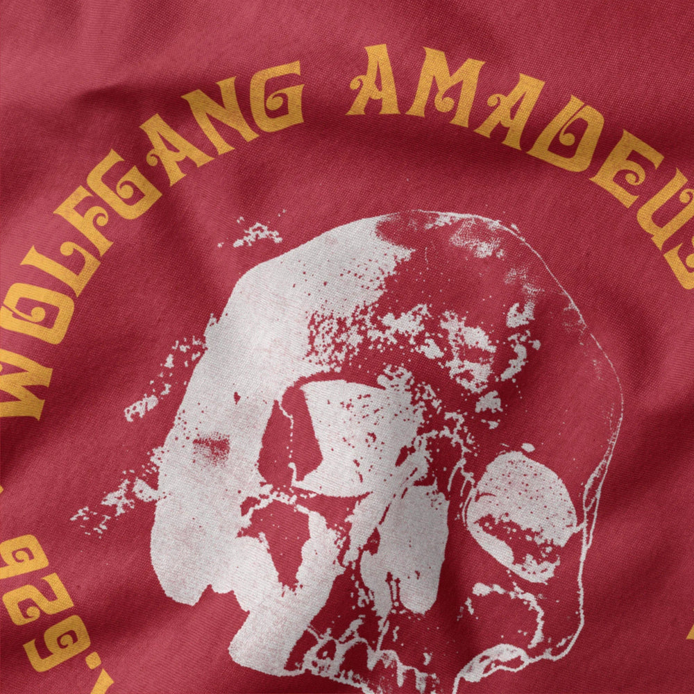 mozart: requiem classic tee in canvas red, close-up of the print