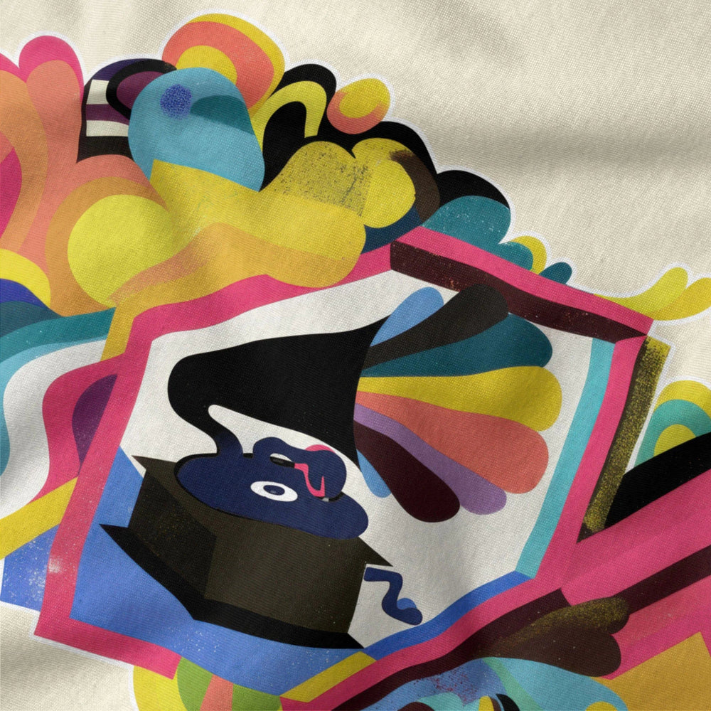 psychedelic phonograph classic tee in natural, close-up of the print
