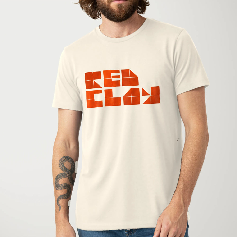 Red Clay Classic Tee in Natural, model