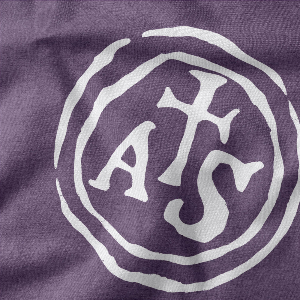 stradivarius: inscription classic tee in heather team purple, close-up of the print