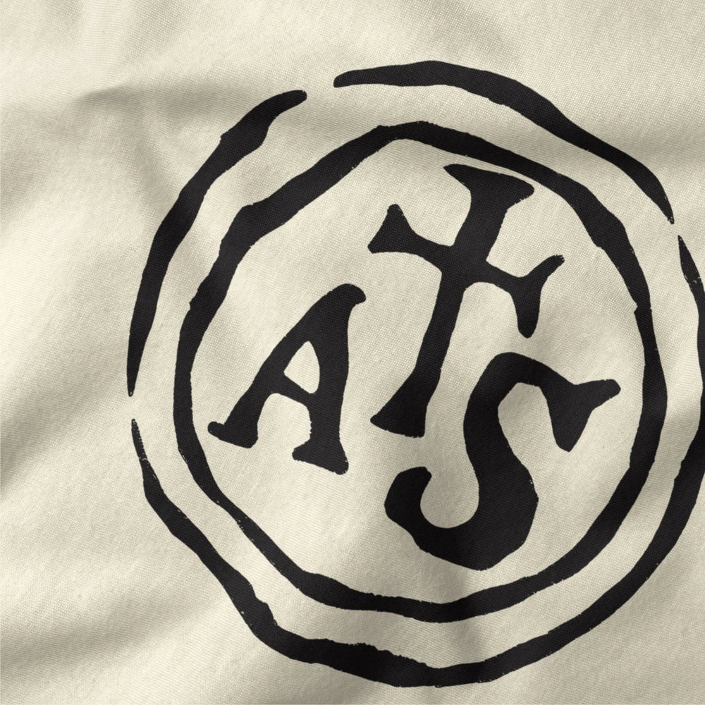 stradivarius: inscription classic tee in natural, close-up of the print